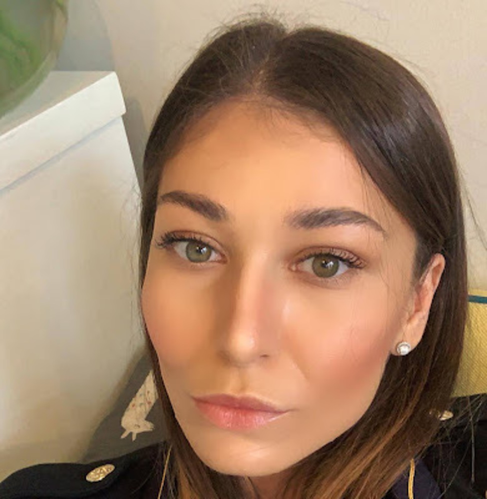 Meet your Posher, Sabi